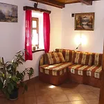 Apartment Pagony Piheno Farm *