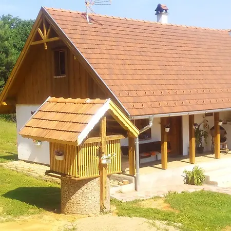 Pagony Piheno Farm Orfalu