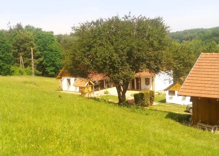 Pagony Piheno Farm * Orfalu