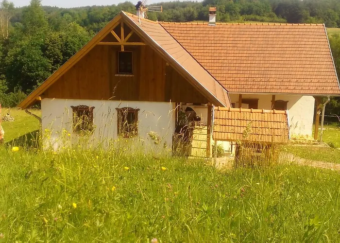 Pagony Piheno Farm Apartmán