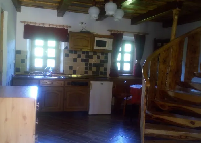 Pagony Piheno Farm *